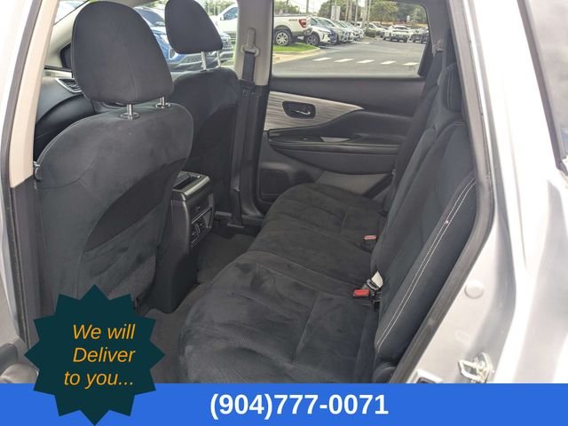 Used 2016 Silver Nissan SV image 14