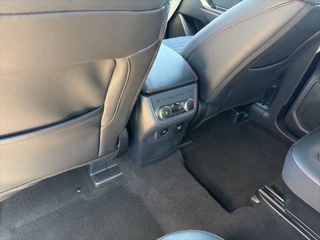 New 2026 Carbonized Gray Metallic Ford ST-Line image 8