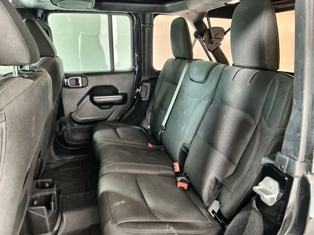 Used 2018 Black Jeep Unlimited Sport S image 23