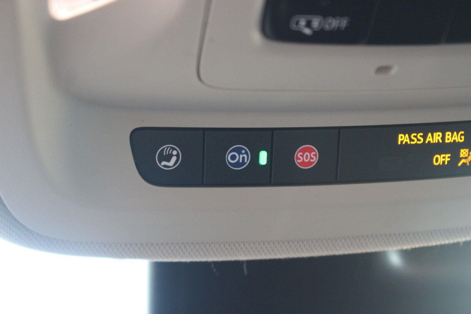 Used 2022 SUMMIT WHITE Buick Preferred image 28