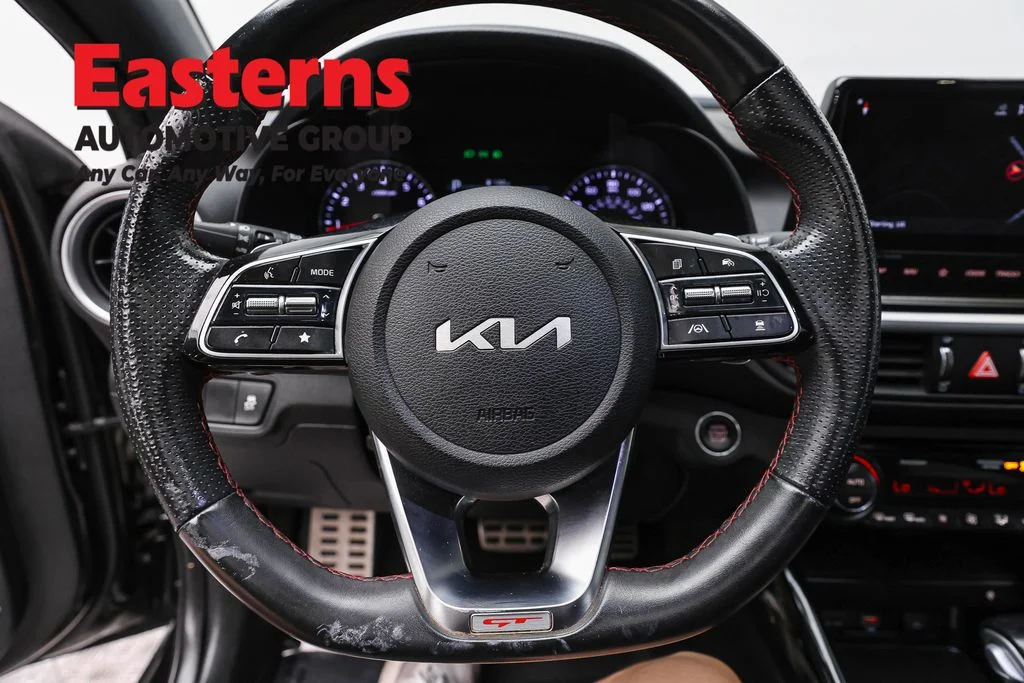 Used 2022 Black Kia GT image 10