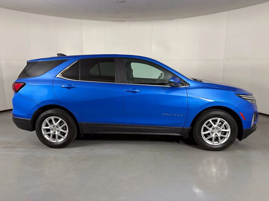 Used 2024 Blue Chevrolet LT image 9