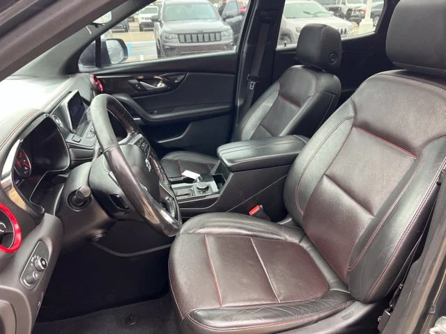 Used 2019 Gray Chevrolet RS image 10
