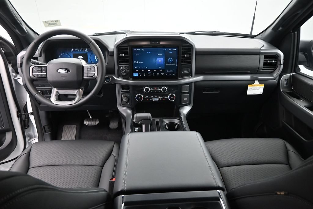 New 2026 Oxford White Ford XLT image 21