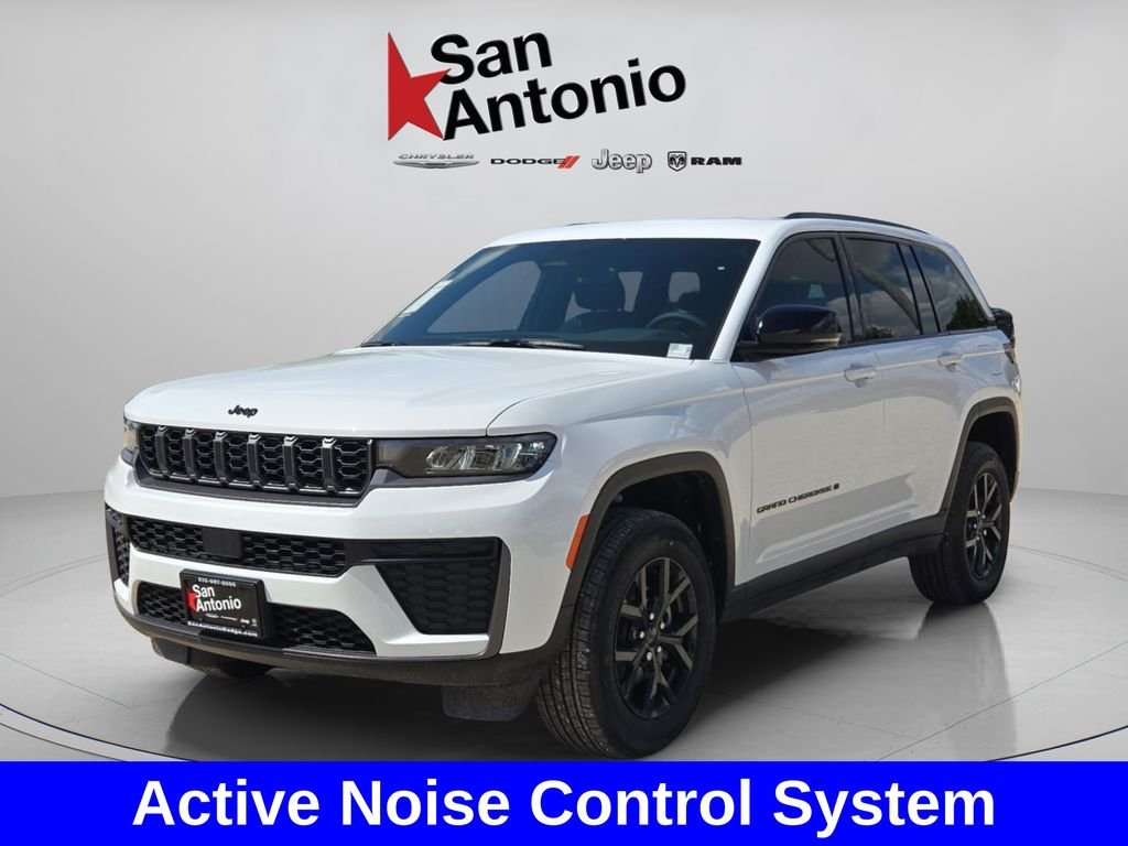 New 2026 Bright White Clear-Coat Exterior Paint Jeep Altitude image 6