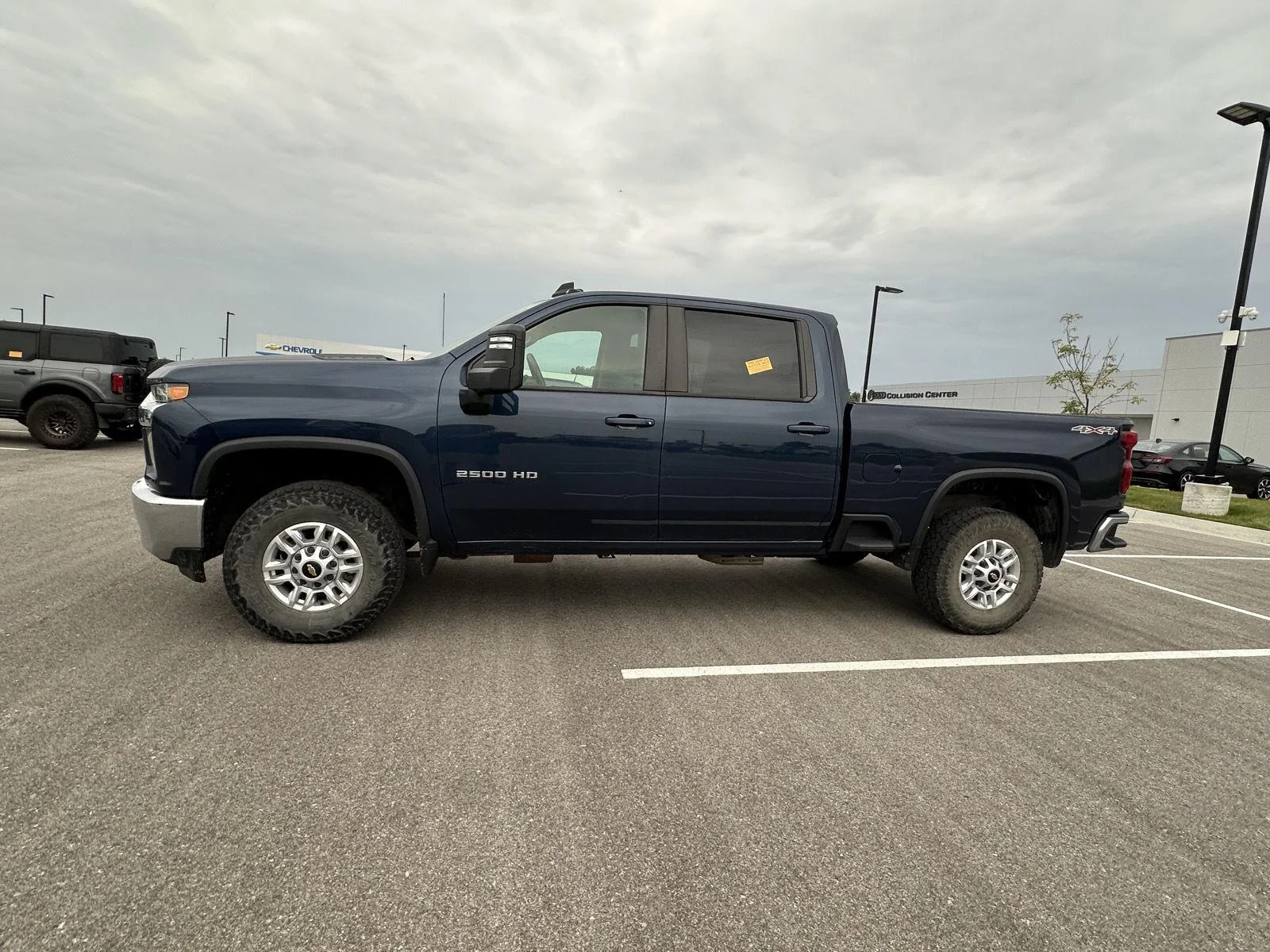 Used 2021 Northsky Blue Metallic Chevrolet LT image 2