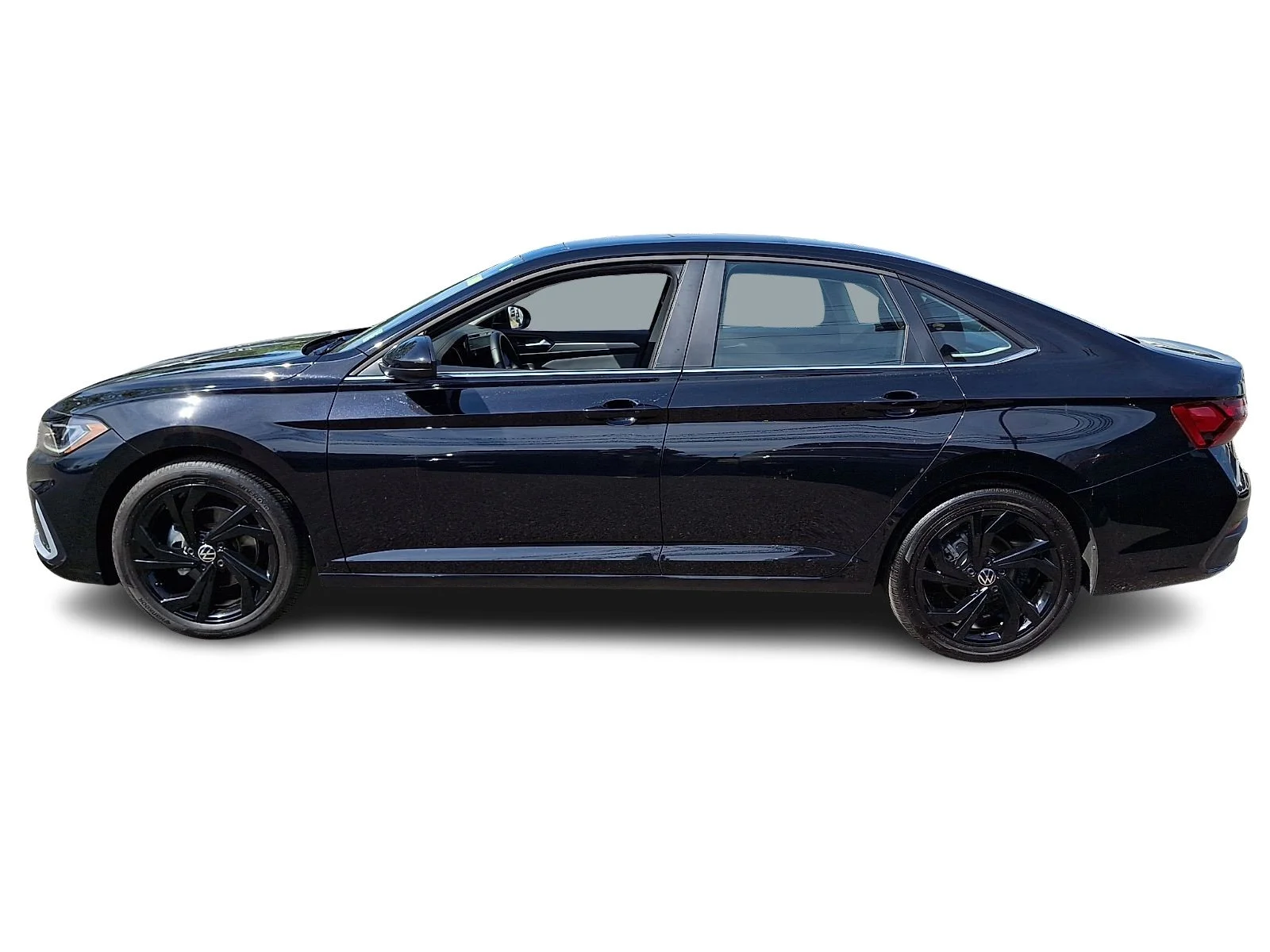 Used 2025 Deep Black Pearl   2T2t Volkswagen SE image 7