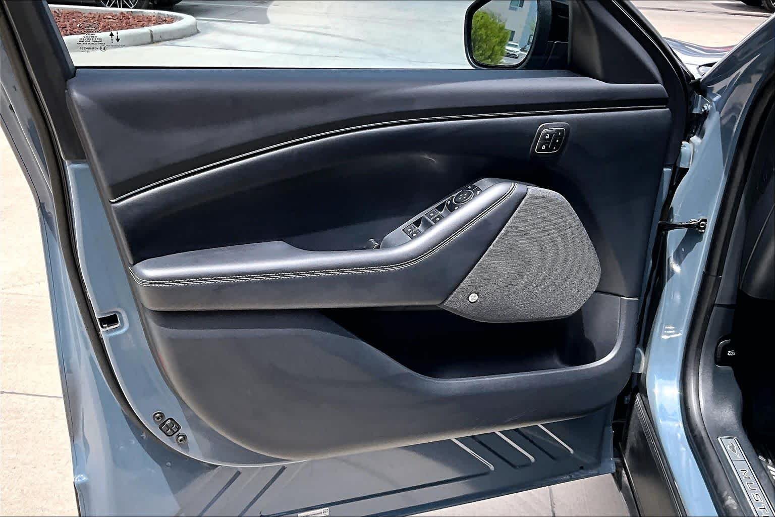 Used 2023 Vapor Blue Metallic Ford Premium image 19
