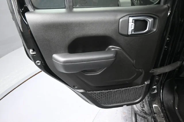 Used 2025 Black Jeep Rubicon image 25