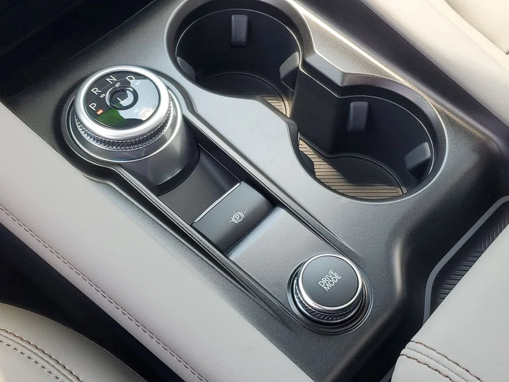 New 2026 Space White Metallic Ford Active image 18