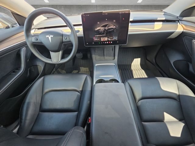 Used 2023  Tesla Base image 20