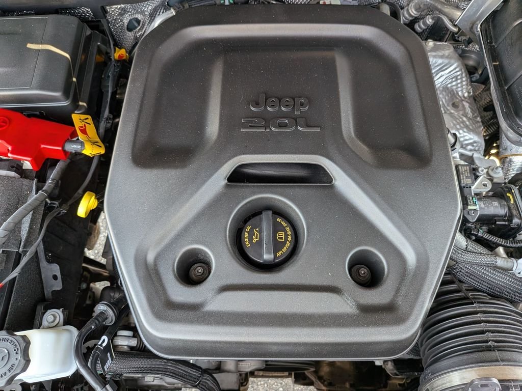 Used 2024 Gray Jeep Sahara 4xe image 12