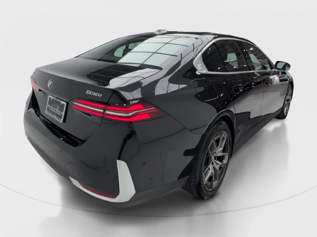 Used 2026 Black BMW 530i xDrive image 8