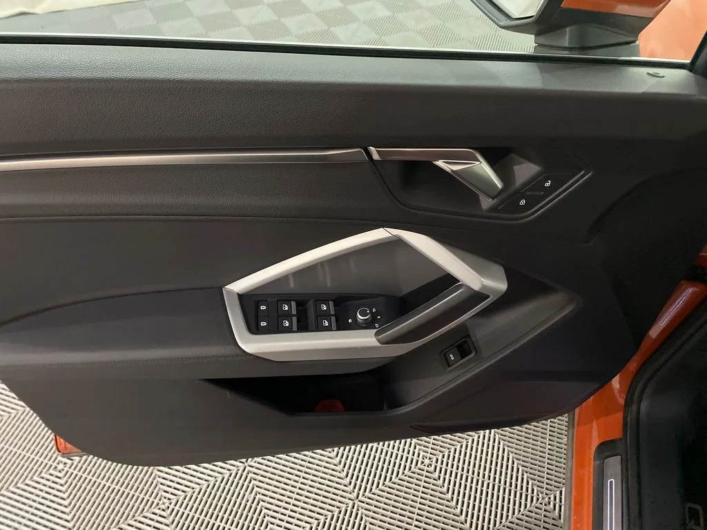 Used 2022 Pulse Orange Audi S line Premium image 11