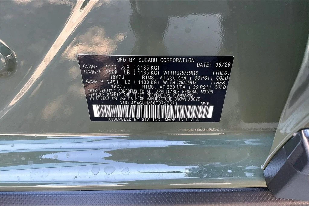 New 2026 ALPINE GREEN Subaru Limited image 16