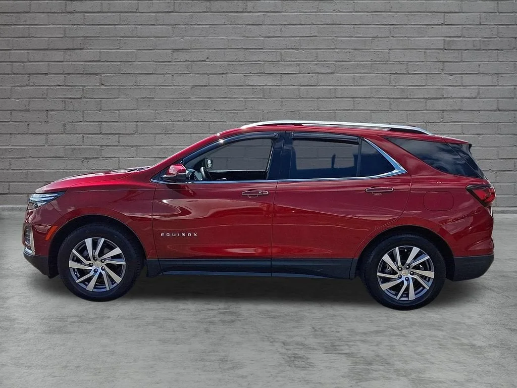 Used 2023 RADIANT RED TINTCOAT Chevrolet Premier image 36