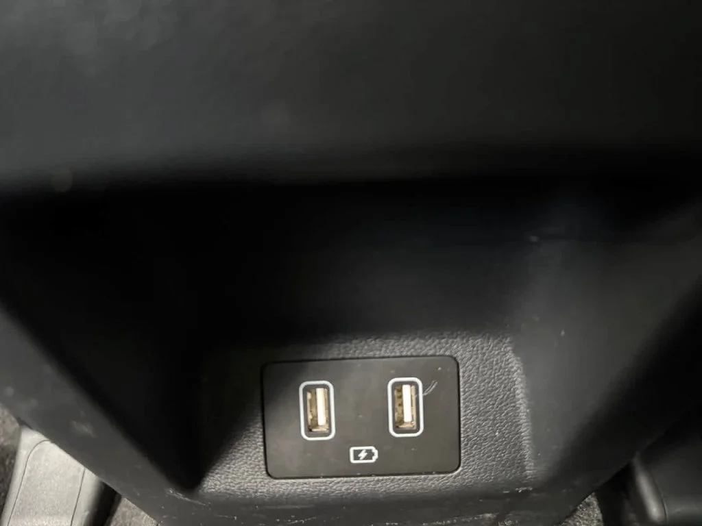 Used 2024 Black Hyundai Blue image 23