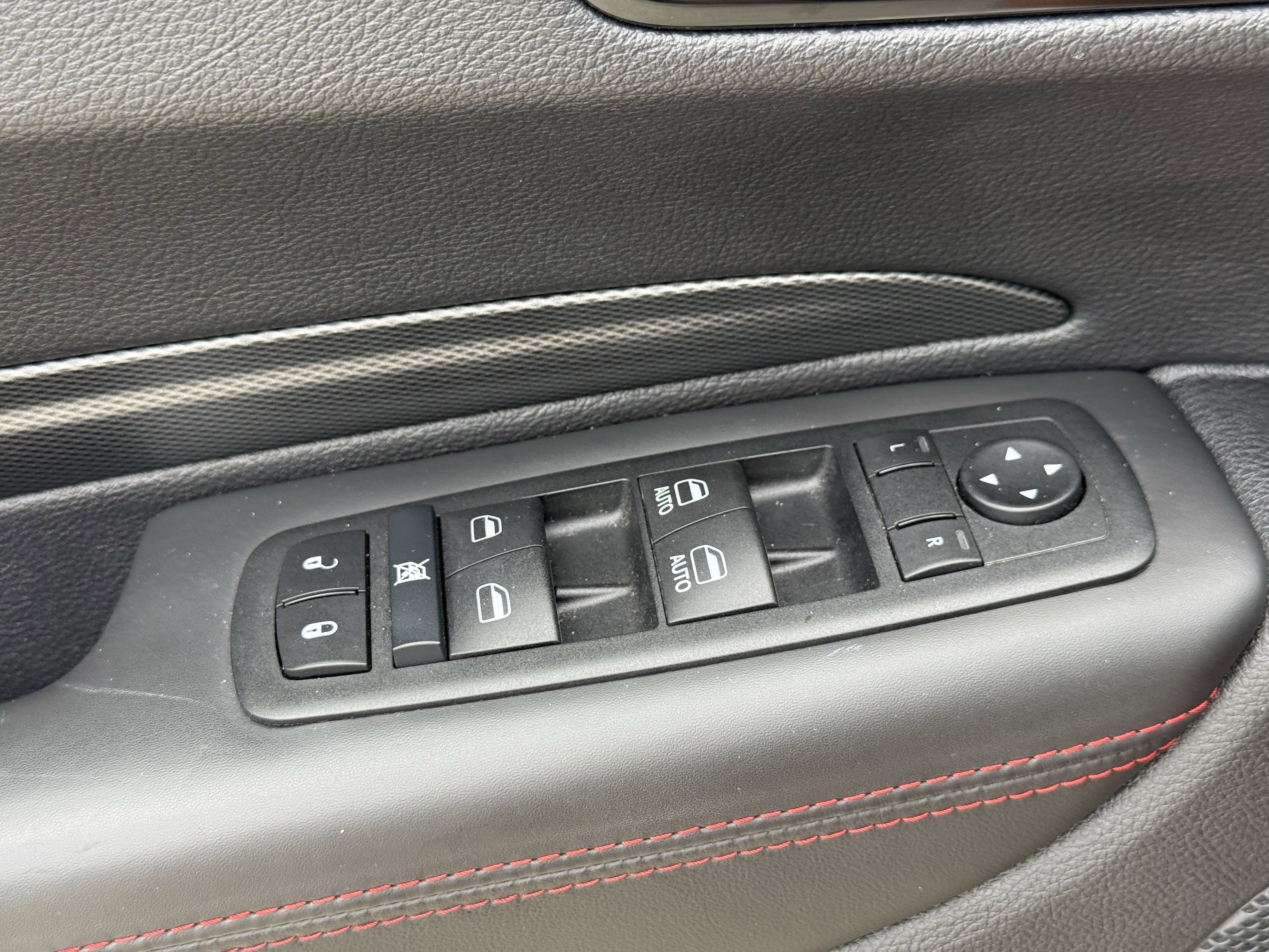 Used 2024 Octane Red Pearlcoat Dodge  image 25