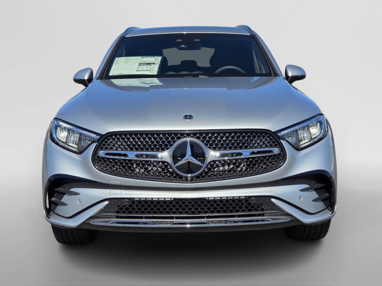 2025 Mercedes-Benz GLC Base - Photo 9