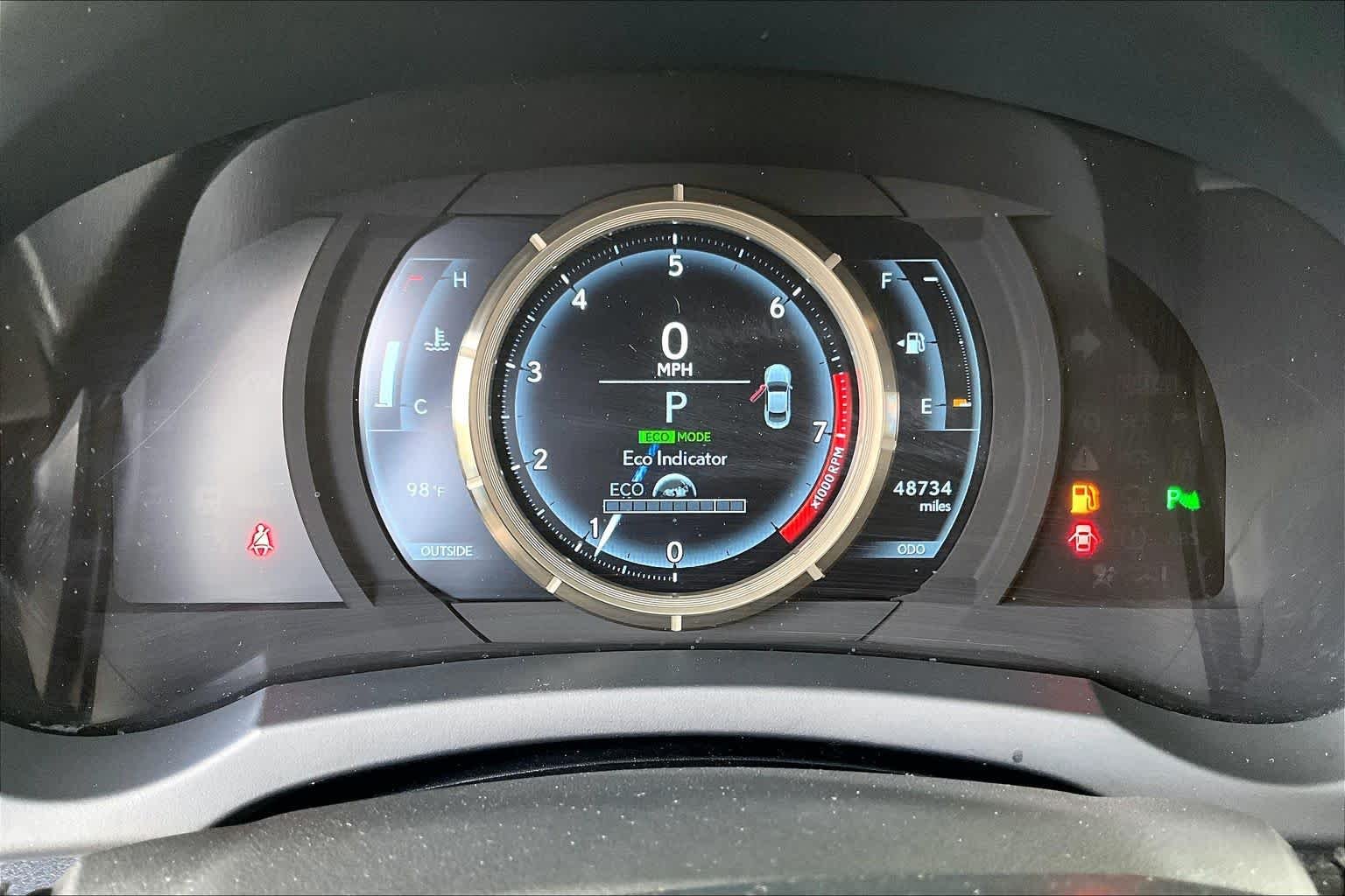 Used 2015 Infrared Lexus  image 23