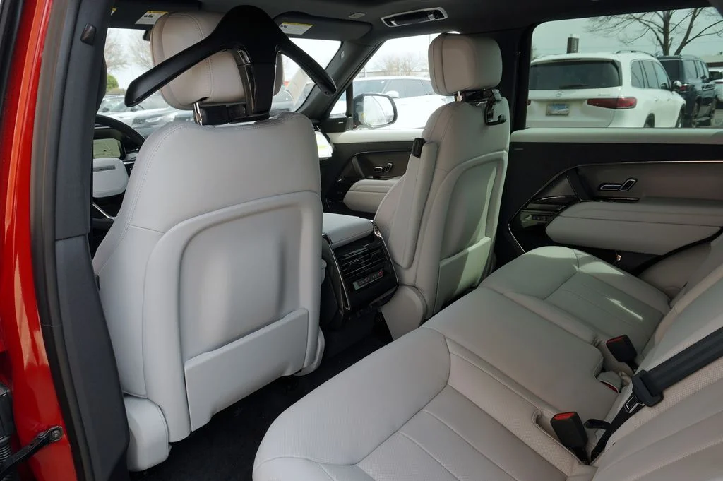 New 2026 Firenze Red Land Rover SE image 27