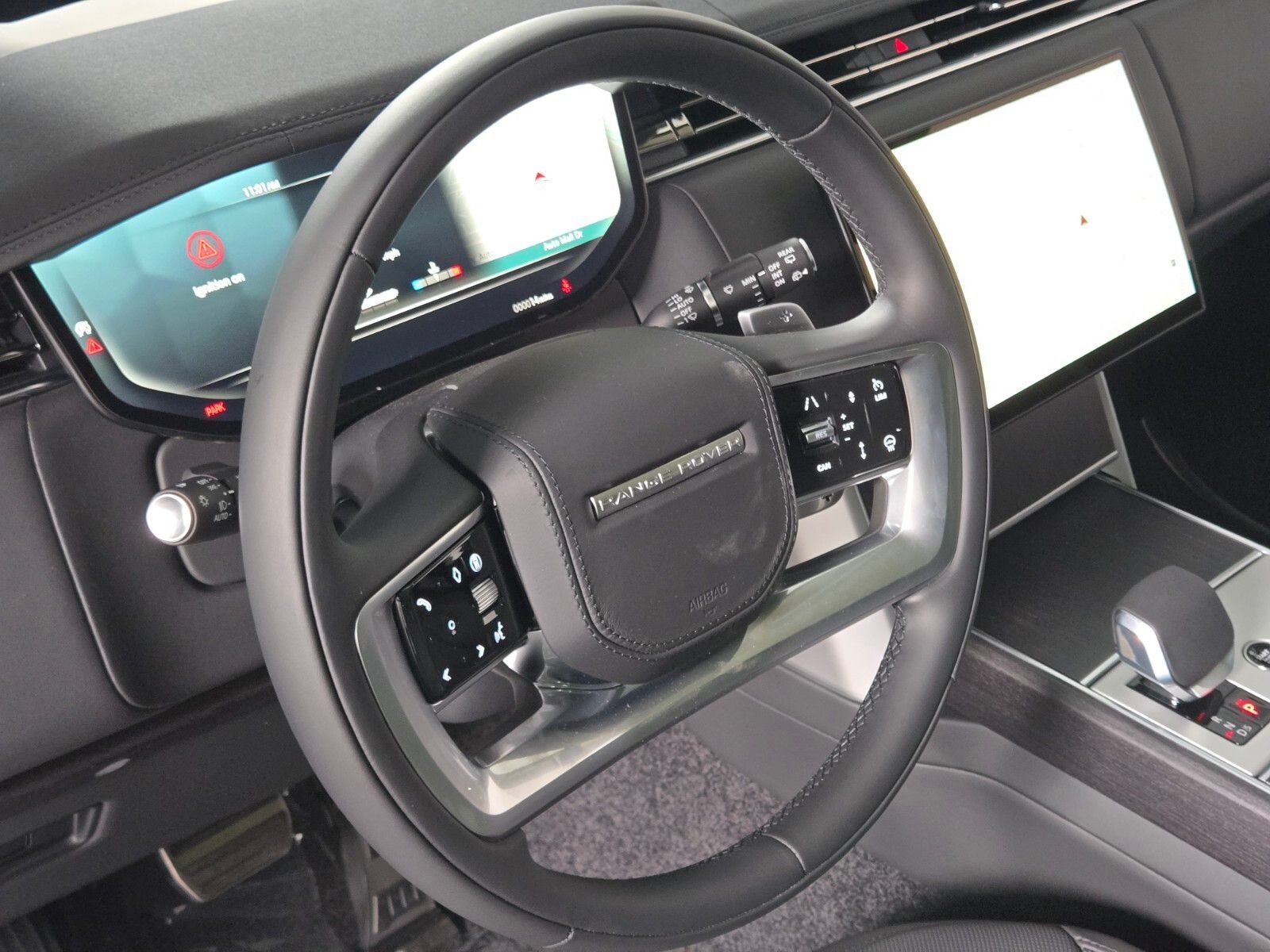 New 2026 Charente Grey Land Rover SE image 23