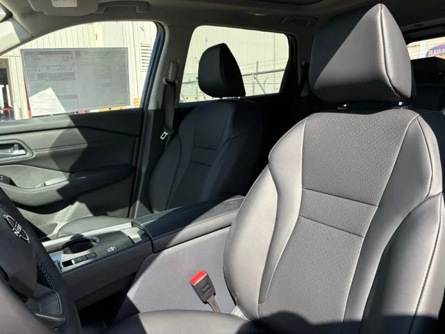 New 2026 Deep Ocean Blue Pearl Nissan Dark Armor™ image 8