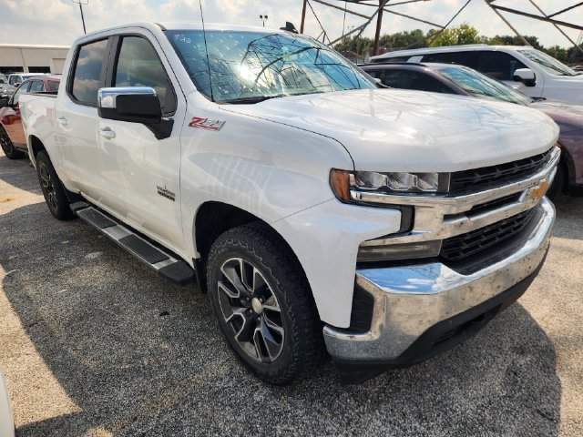 Used 2021 SUMMIT WHITE Chevrolet LT image 1