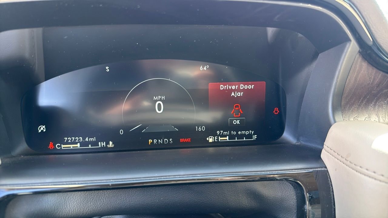 2021 Lincoln Nautilus Reserve photo 4