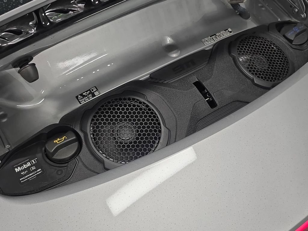 Certified Used 2025  Porsche Carrera 4 GTS image 30