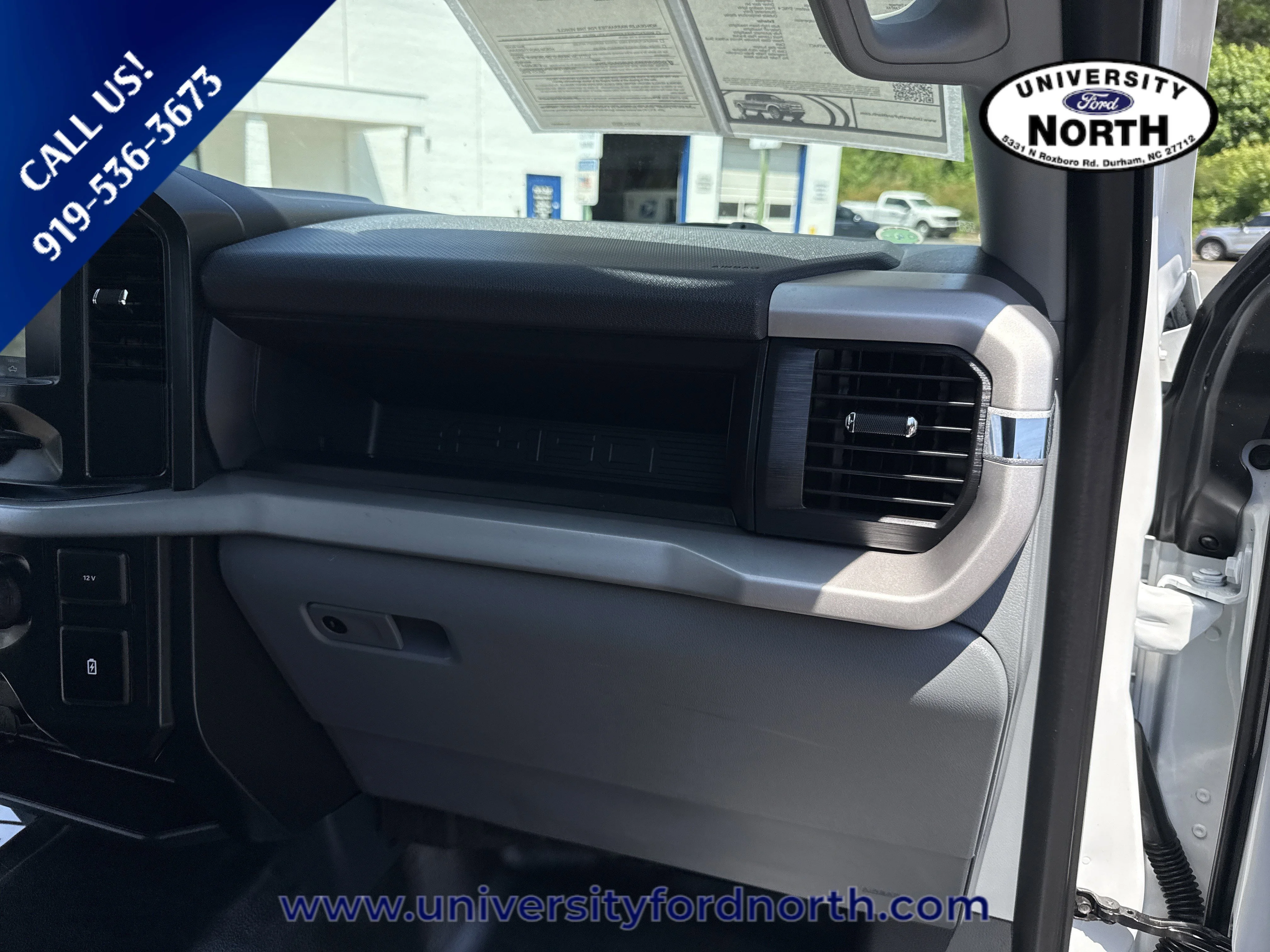 Used 2022 Oxford White Ford XL image 39