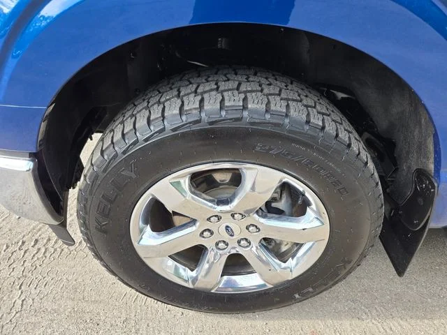 Used 2022 Blue Ford XLT image 21