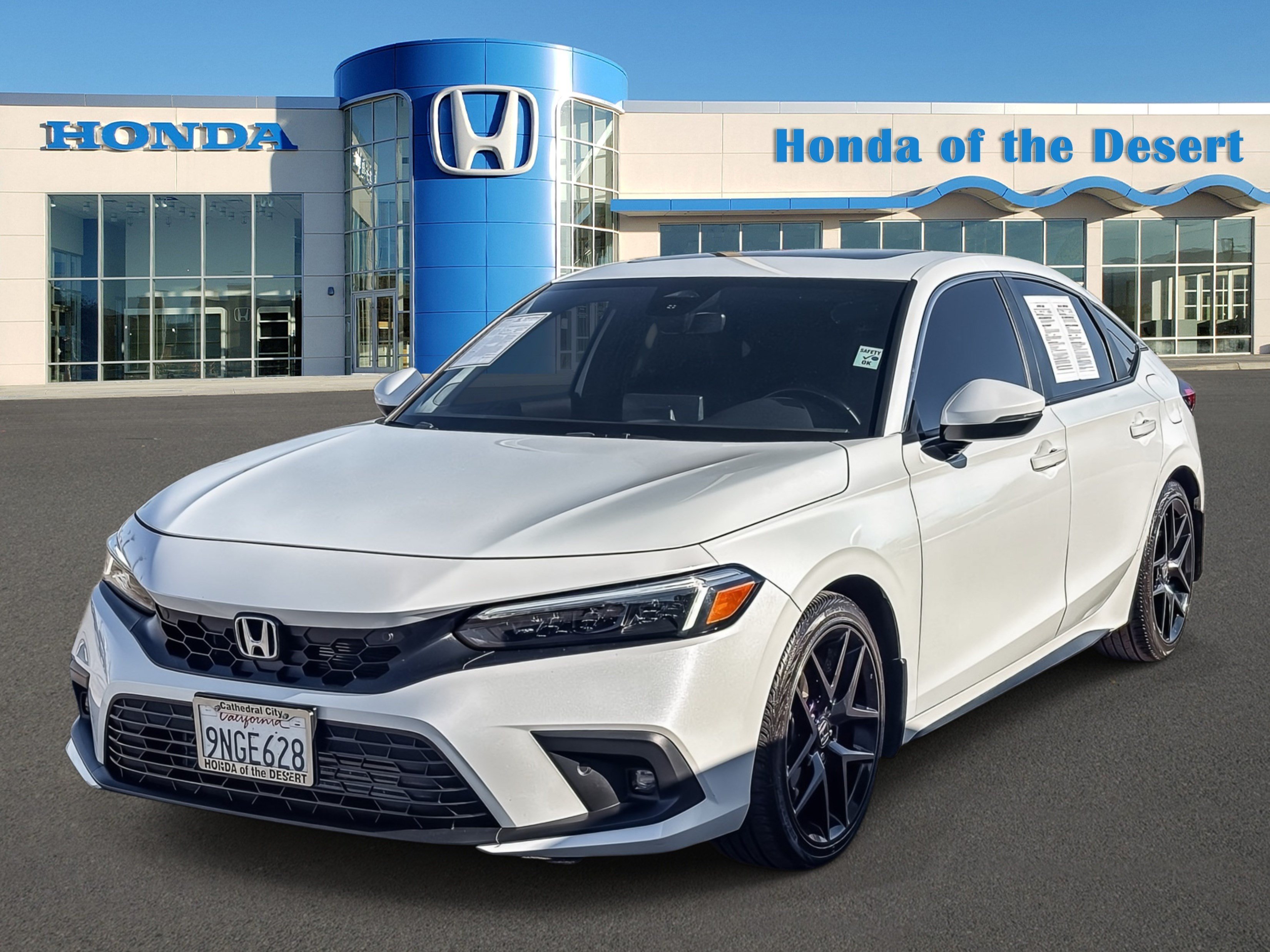 Used 2024 Platinum White Pearl Honda Sport Touring image 3