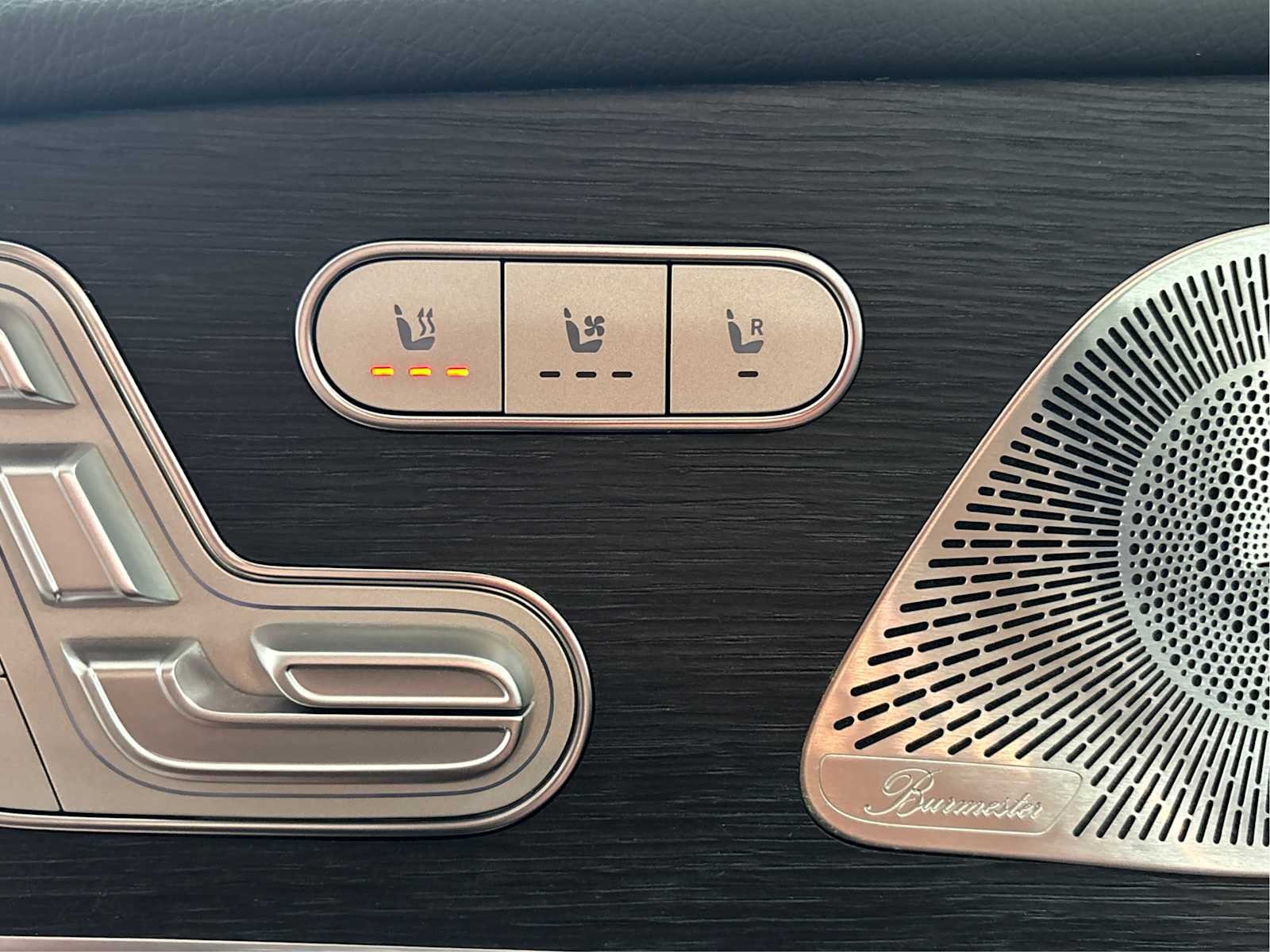 2026 Mercedes-Benz GLS Base - Photo 39