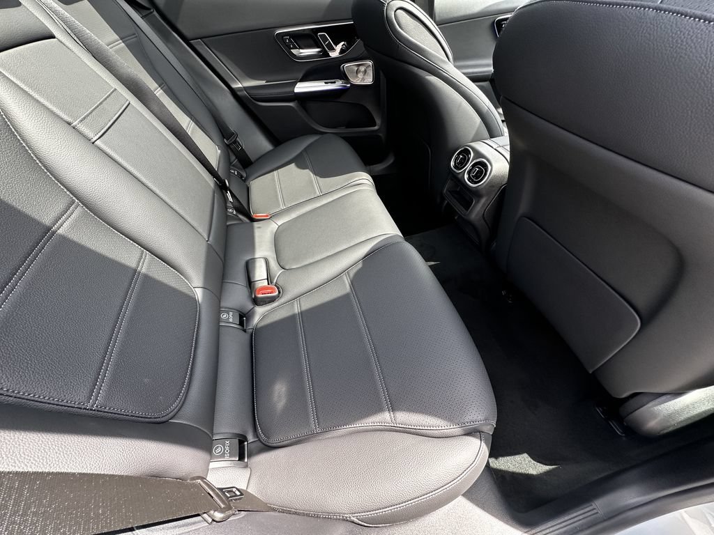 New 2026 Cirrus Silver Metallic Mercedes-Benz GLC 300 image 54