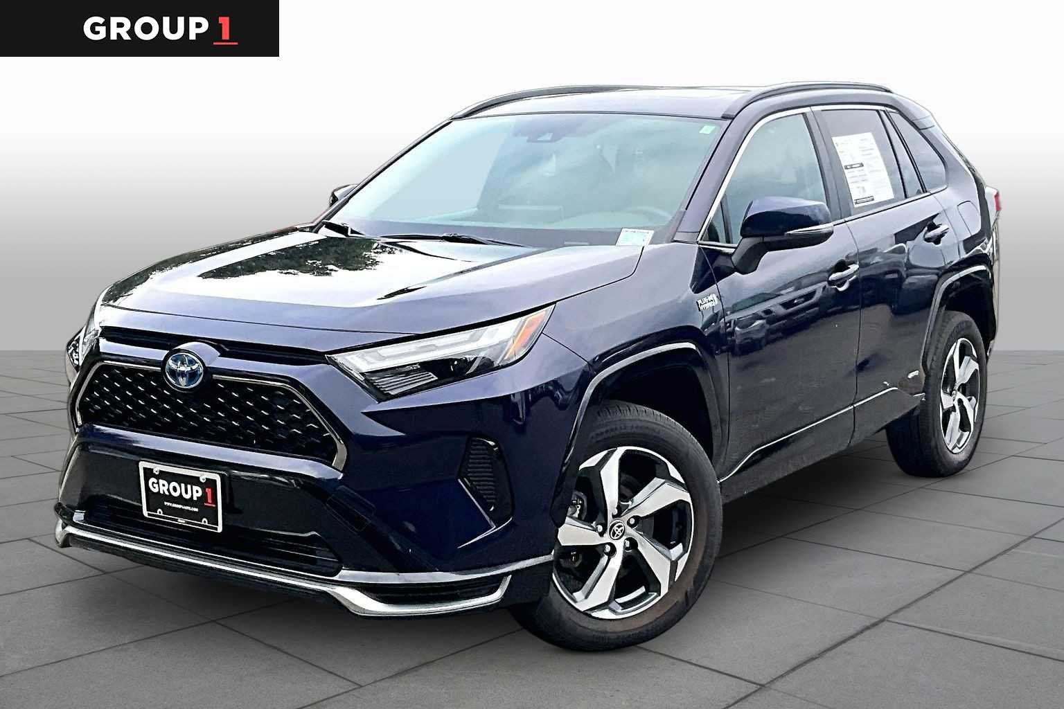 2024 Toyota RAV4 Prime SE