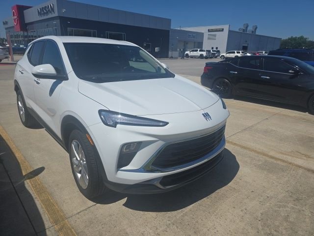 2025 Buick Encore GX Preferred's photo