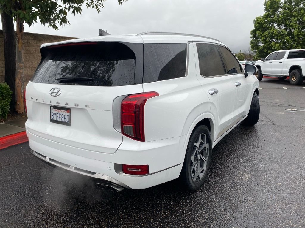 Used 2022 White Hyundai Calligraphy image 7