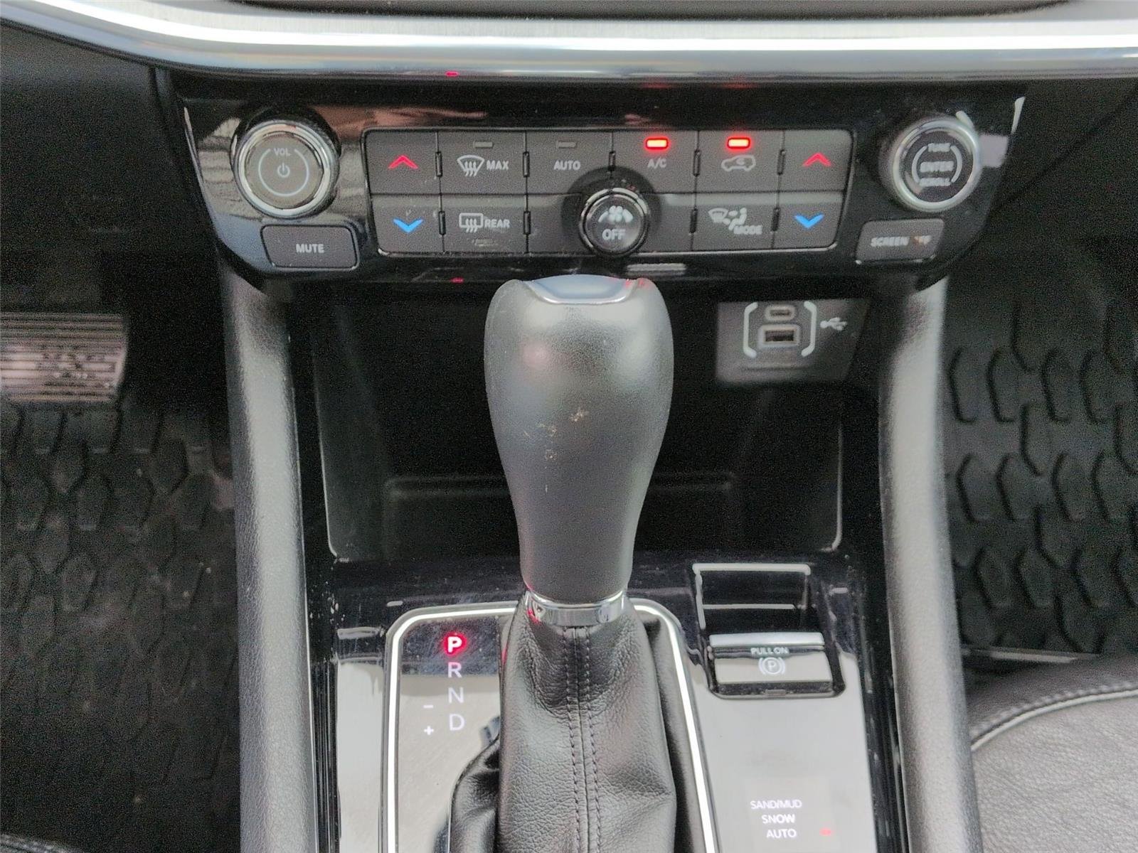 Used 2023 Diamond Black Crystal Pearlcoat Jeep (RED) Edition image 28