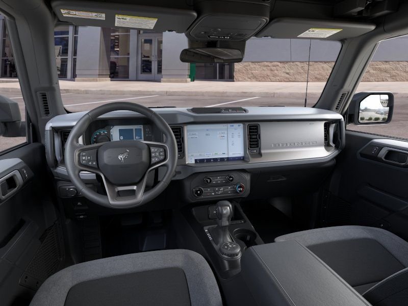 2025 Ford Bronco 4-Door Base - Photo 9