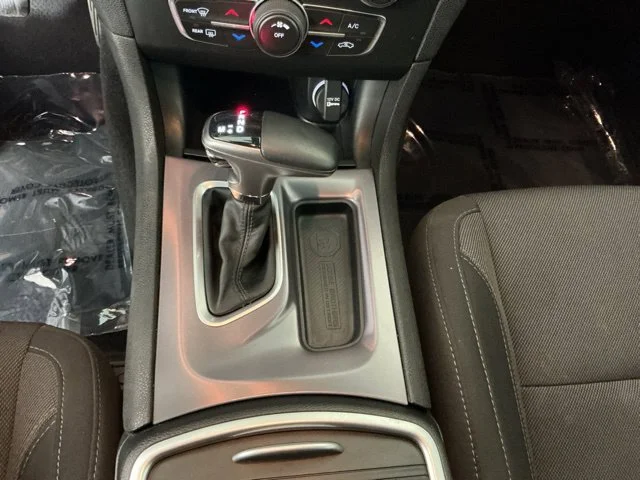 Used 2019  Dodge SXT image 19