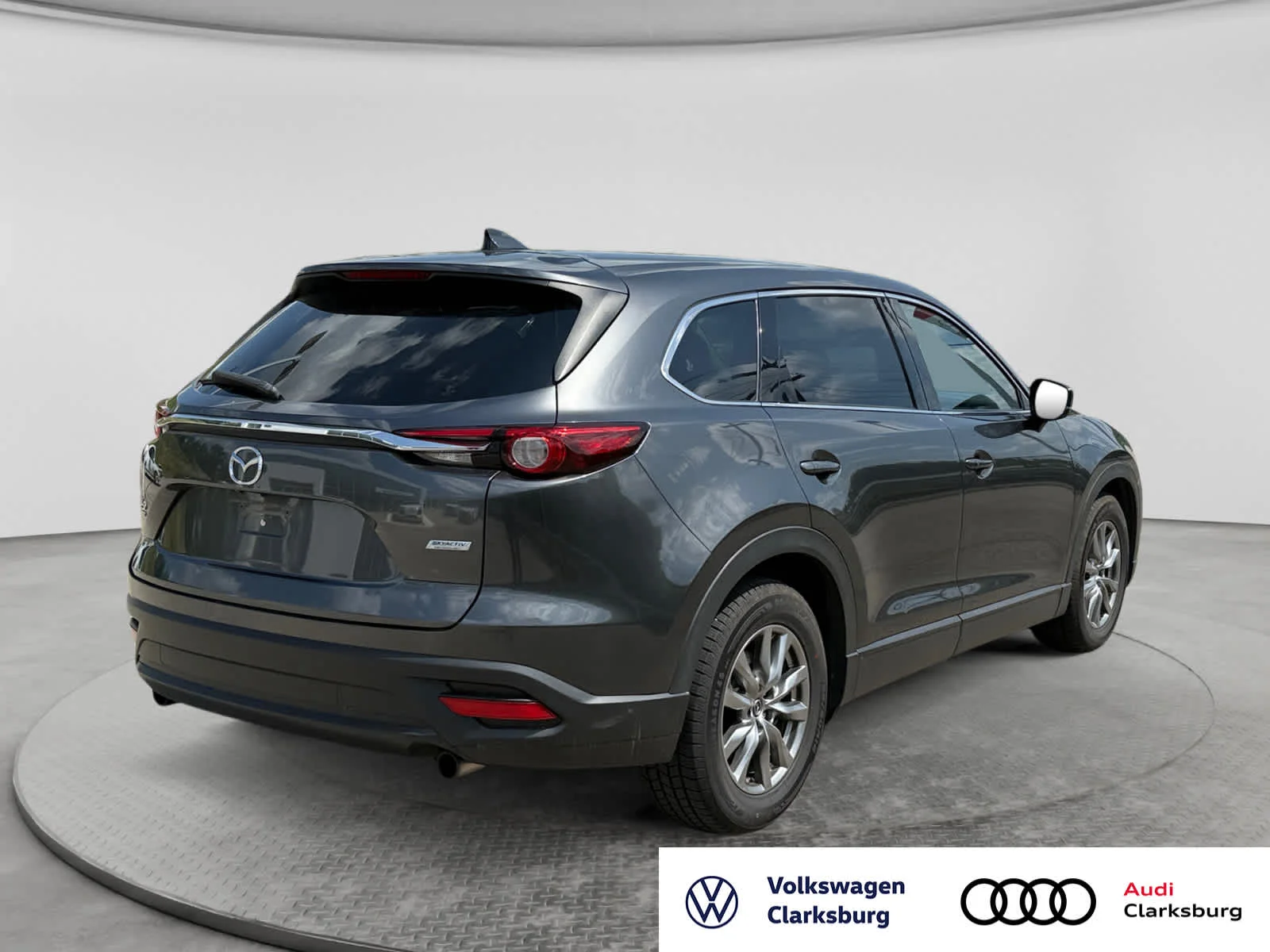 Used 2018 Machine Gray Metallic Mazda Touring image 5