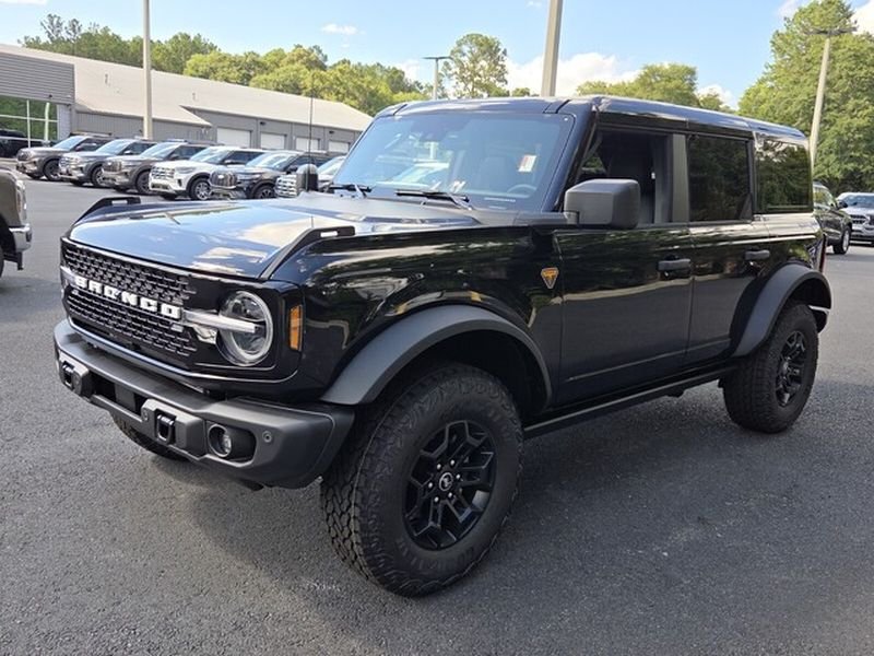 New 2026 Shadow Black Ford Badlands® image 3