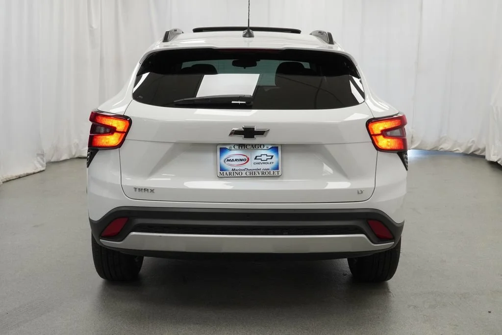 New 2026 Summit White Chevrolet LT image 36