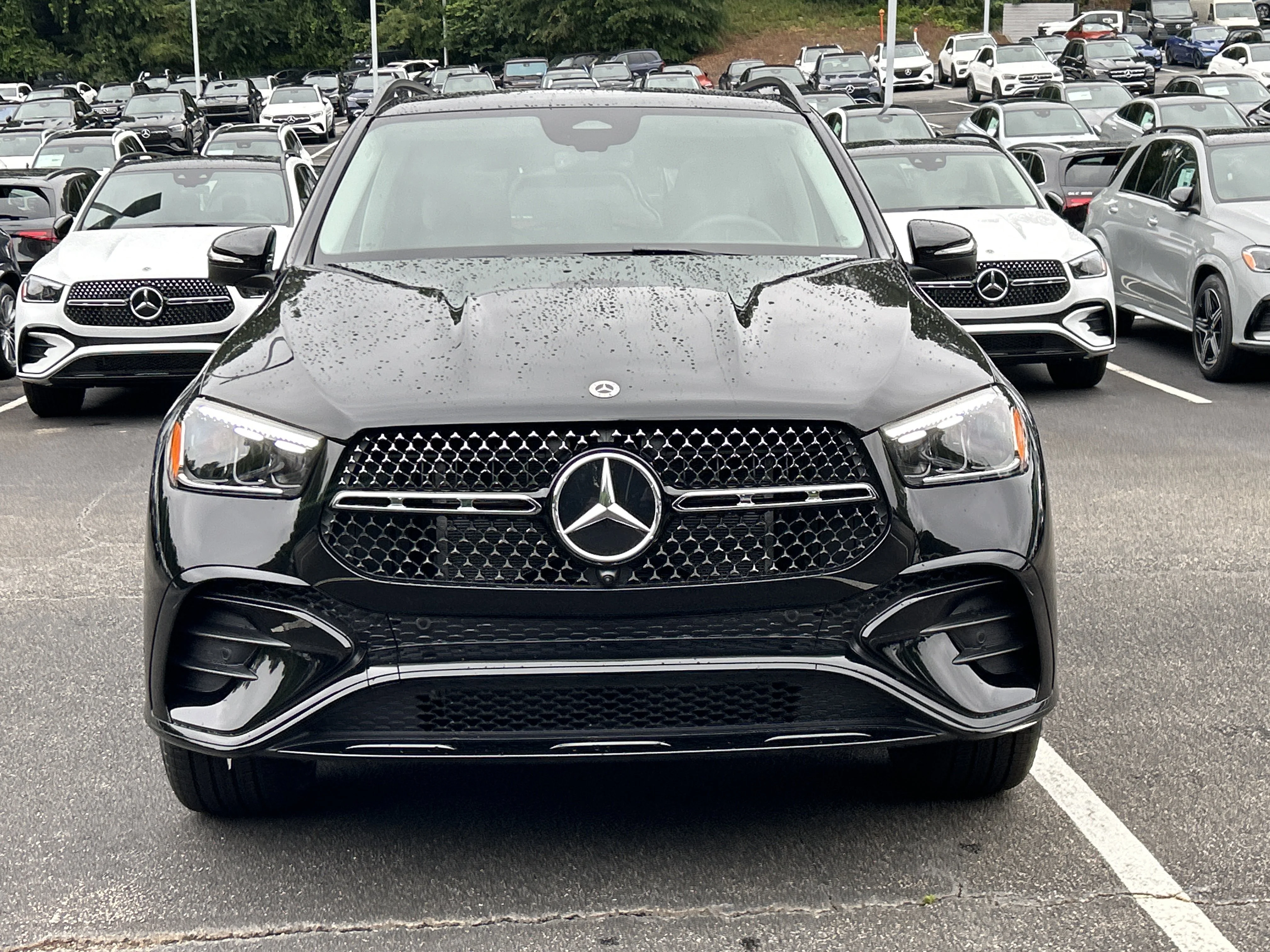 New 2026 Obsidian Black Metallic Mercedes-Benz GLE 350 4MATIC® SUV image 3