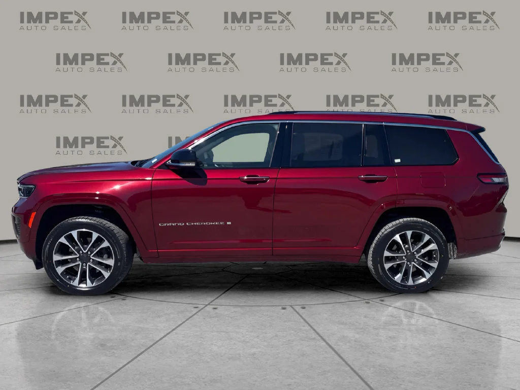 Used 2023 Red Jeep Overland image 2
