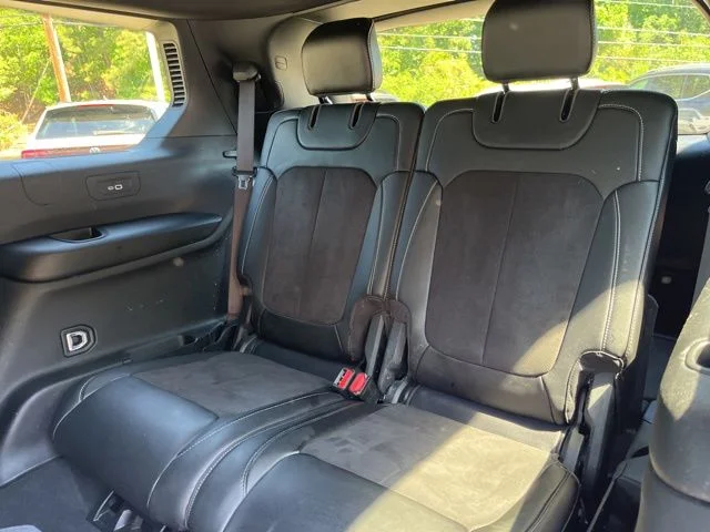 Used 2023 Black Jeep Altitude image 14