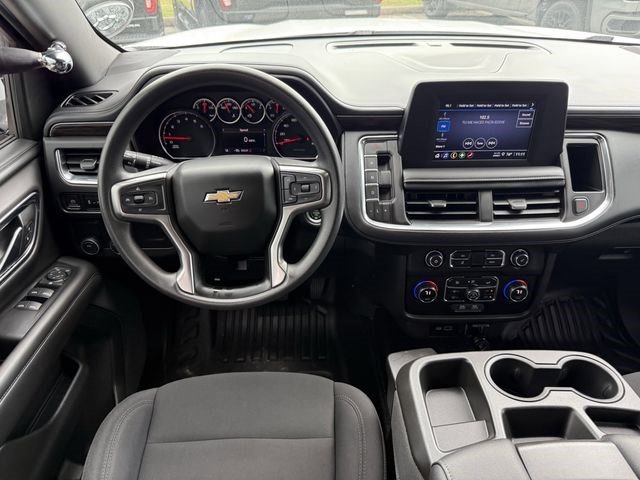 Used 2021 Summit White Chevrolet Commercial image 13