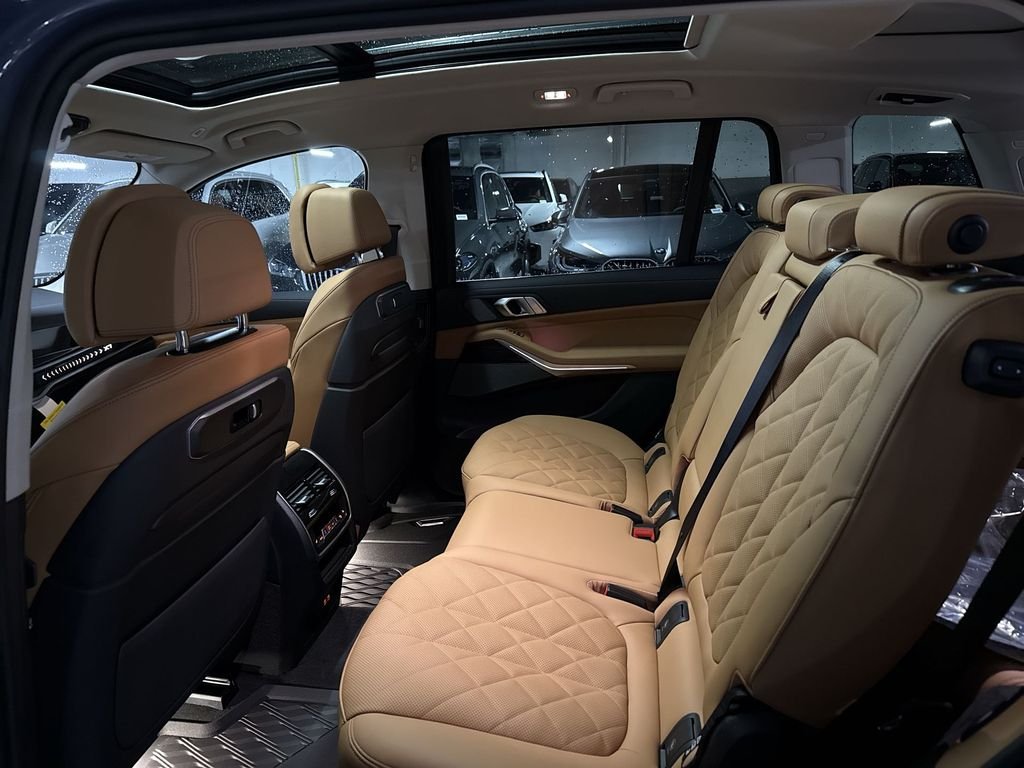 New 2027 Sparkling Copper Metallic BMW xDrive40i image 23