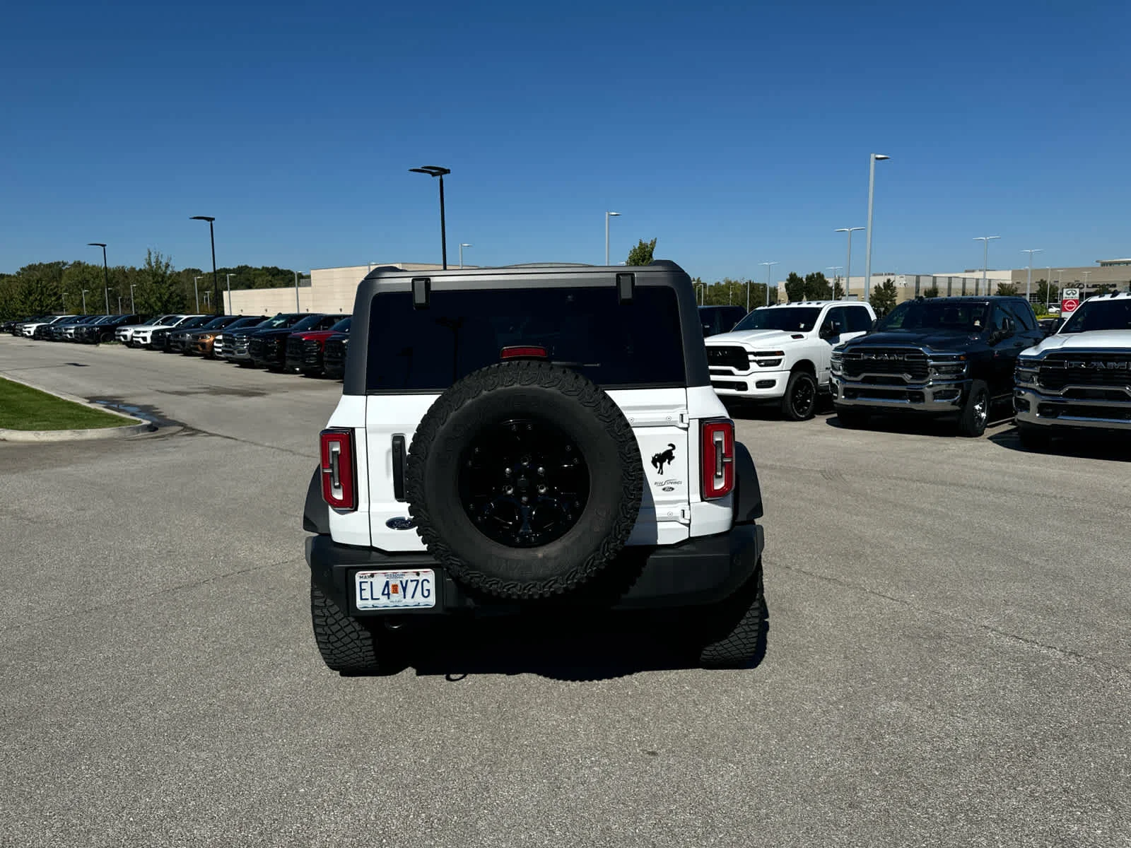 Used 2024 Oxford White Ford Wildtrak image 6